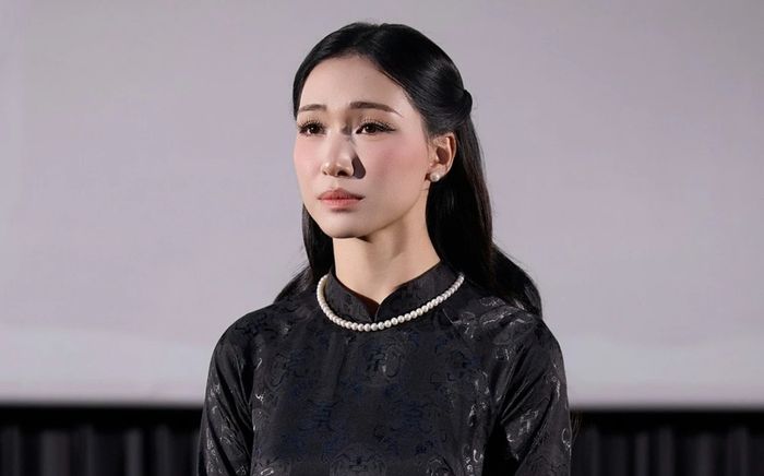 Hòa Minzy không tiếp tục với chàng trai giúp cô 'đổi đời'