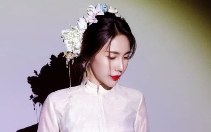 Ca sĩ Thủy Tiên hạnh phúc
