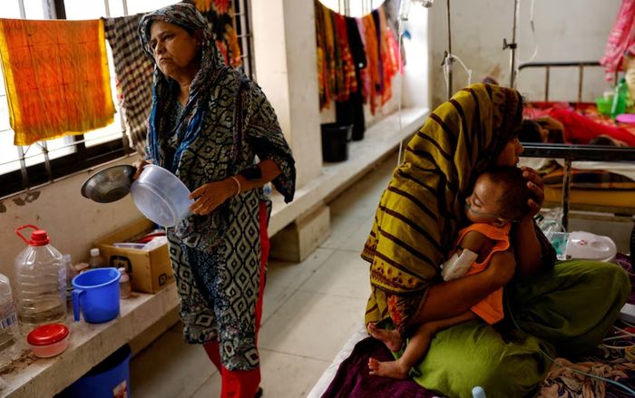 Bangladesh đối mặt đợt bùng phát sởi nghiêm trọng nhất nhiều thập kỷ, hơn 500 trẻ em tử vong