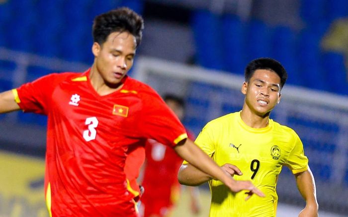 CĐV Malaysia thừa nhận thực tế: Việt Nam quá mạnh