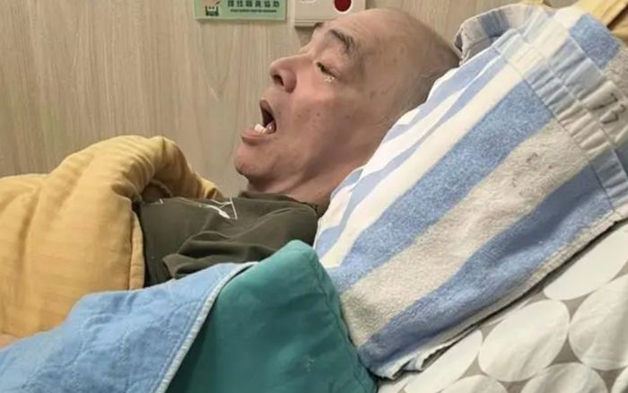 Ca sĩ Trương Vỹ Văn nằm liệt giường, cạn kiệt tiền chữa bệnh