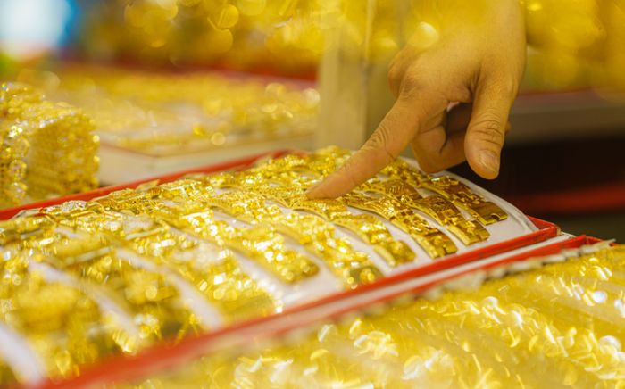 Tin tài chính hôm nay 25/4: Vàng phục hồi nhẹ, USD giằng co