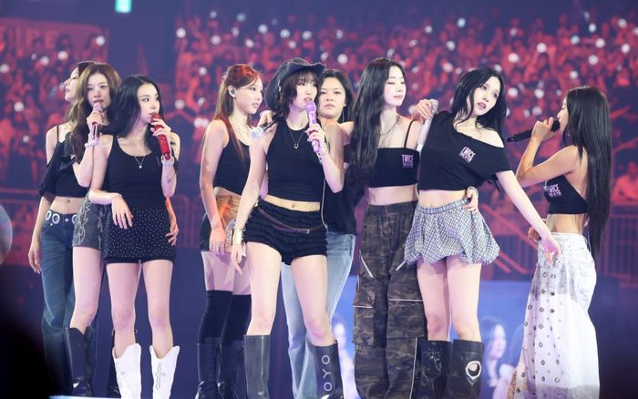 TWICE viết lại lịch sử K-pop với tour Bắc Mỹ 'khủng' nhất của nhóm nhạc nữ