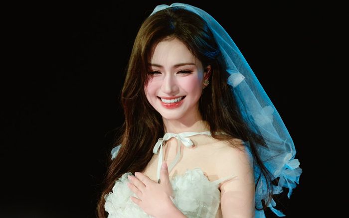 Tiếc nuối cho Hòa Minzy khi đi thêm bước nữa