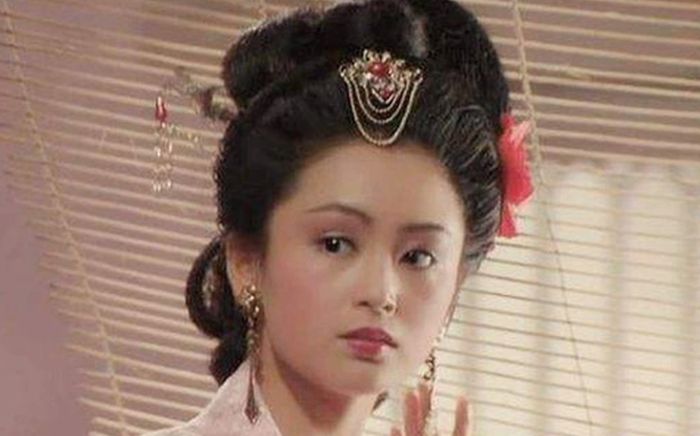 Top 10 nữ diễn viên Trung Quốc đẹp nhất được khán giả bình chọn