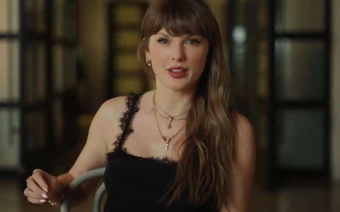 Taylor Swift tiết lộ bí mật gây sốc phía sau ca khúc dài 10 phút từng suýt biến mất mãi mãi
