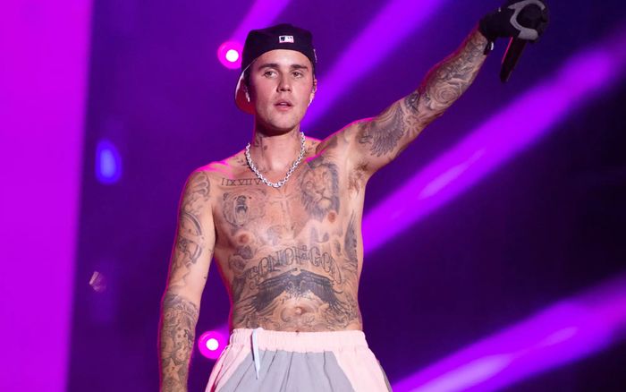 Justin Bieber sẽ biểu diễn loạt hit nào tại Coachella 2026?
