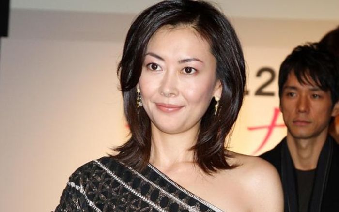 Bỏ lại 329 tỷ đồng, con trai nữ diễn viên nổi tiếng từ chối thừa kế sau cái chết bất ngờ của mẹ