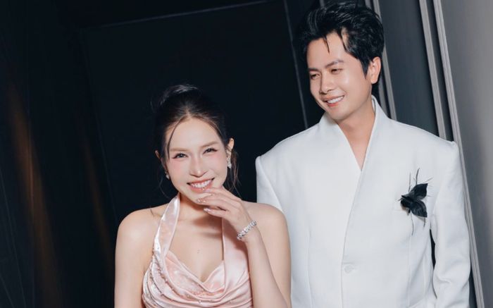 Khả Như tình tứ bên Huỳnh Phương