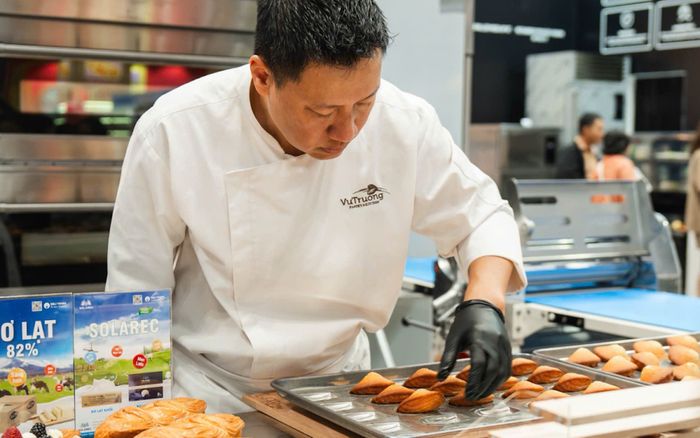 Khám phá công thức bánh Quatre-Quart đơn giản từ Chef Vũ Xuân Trường