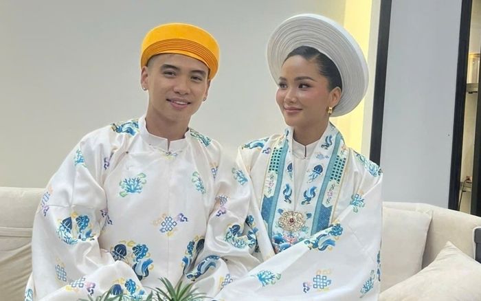 Clip hiếm của H'Hen Niê và chồng sau 2 năm về chung một nhà