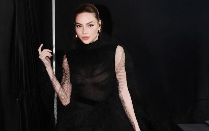 Hồ Ngọc Hà sang nước ngoài lưu diễn, bất ngờ hành động của khán giả sau khi kết thúc show