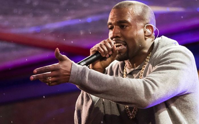 Chính phủ Anh xem xét lệnh cấm nhập cảnh với Kanye West
