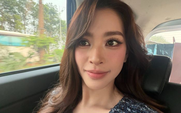 Nhan sắc thật của Tiểu Vy qua camera thường