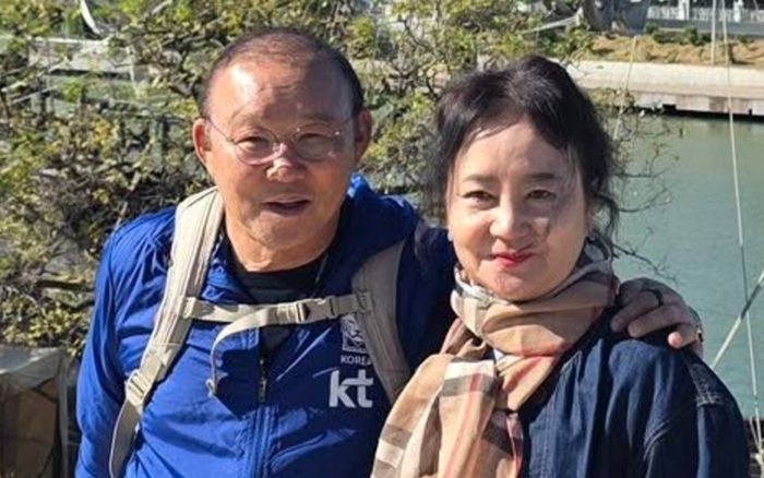 HLV Park Hang Seo đối diện khắc nghiệt khi quyết định đến Tây Ban Nha