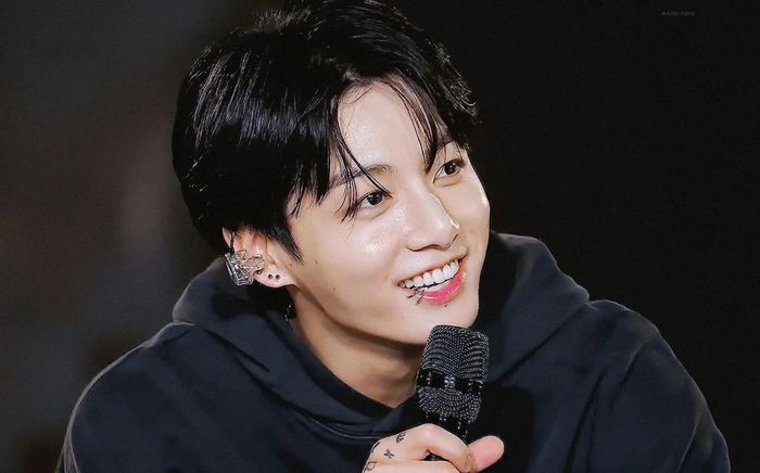 Jungkook gây tranh cãi vì phát ngôn 'học tiếng Hàn đi' với fan quốc tế