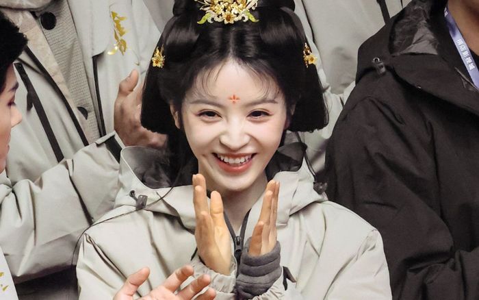 Bất chấp thất bại của Trục Ngọc, Điền Hi Vi tiếp tục trở lại với 3 phim lớn