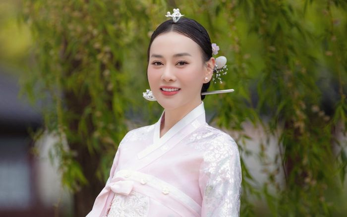 Mừng cho Phương Oanh khi viên mãn với hạnh phúc mới