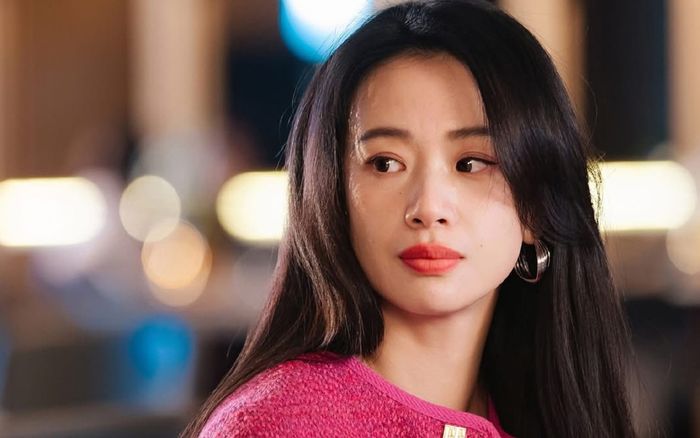 Người chen vào tình cảm của Chung Hán Lương và Chu Châu gây tranh cãi