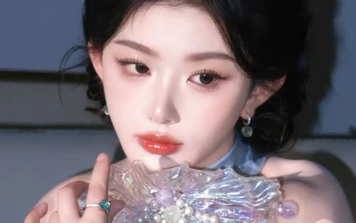Khổng Tuyết Nhi khoe nhan sắc cực phẩm, thoát mác idol đóng phim