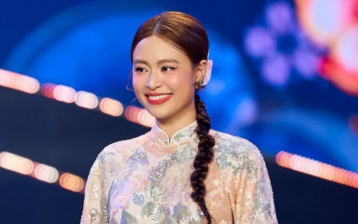 Người đàn ông 'tiếp tay' đưa Hoàng Thùy Linh lên đỉnh cao