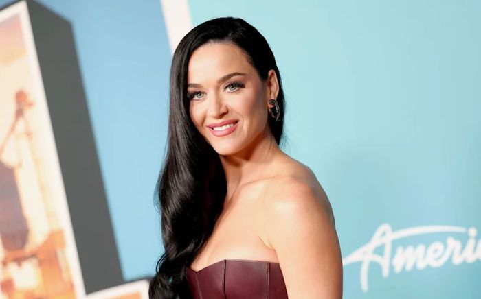 Phản ứng của khán giả khi Katy Perry bày tỏ sự tiếc nuối về tình cũ