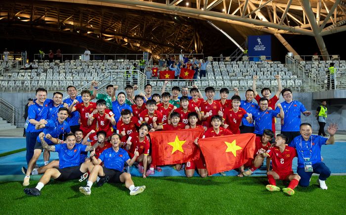U17 Việt Nam dự World Cup và dấu ấn thầm lặng của bầu Hiển
