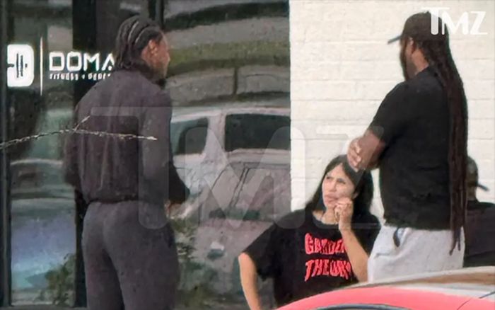 Cardi B và Stefon Diggs bị bắt gặp tranh cãi căng thẳng
