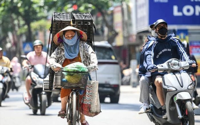 Hôm nay (15/5), nắng nóng gay gắt bao trùm nhiều nơi cả nước