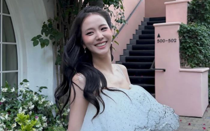 Jisoo (BLACKPINK) thể hiện đẳng cấp với visual chuẩn 'nữ hoàng thời trang'