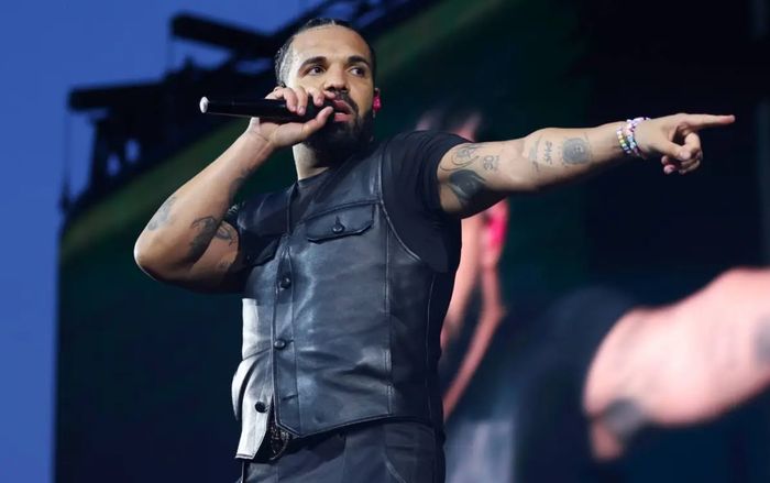 Drake tái xuất đầy tham vọng: Diss loạt sao lớn, lập kỷ lục streaming