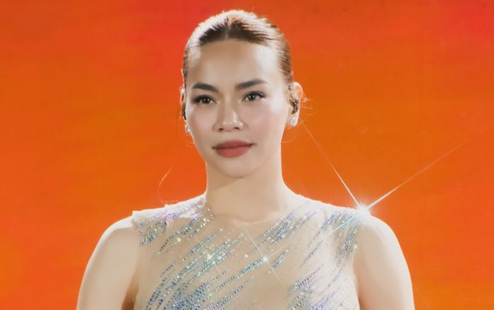 Mạng xã hội 'dậy sóng' với Hồ Ngọc Hà