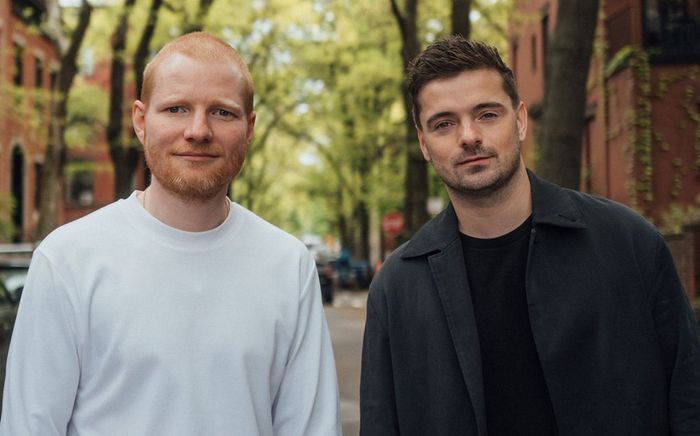Ed Sheeran và Martin Garrix ra mắt ca khúc bị 'đắp chiếu' suốt 10 năm