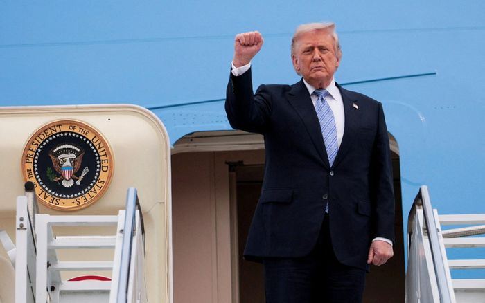 Ông Donald Trump đưa ra cảnh báo với Iran