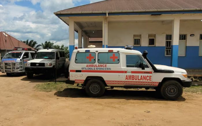 WHO nâng báo động Ebola lên mức khẩn cấp quốc tế, nhiều nước siết cửa khẩu