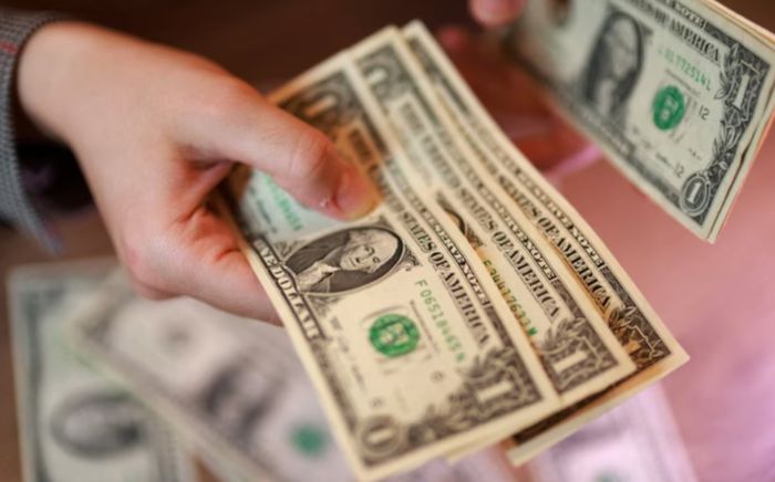 Đồng USD ổn định trở lại sau khi ông Trump hoãn kế hoạch tấn công Iran