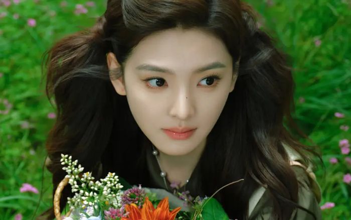Chương Nhược Nam gây sốt với visual ngọt ngào như 'nàng thơ mùa xuân'