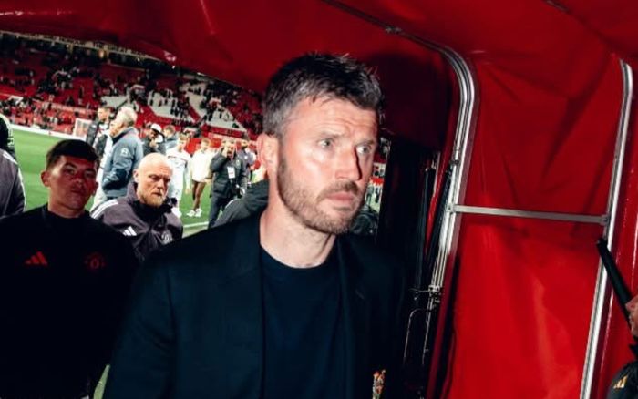 Carrick 'đá xoáy' Amorim về cách dùng Mainoo tại Man United
