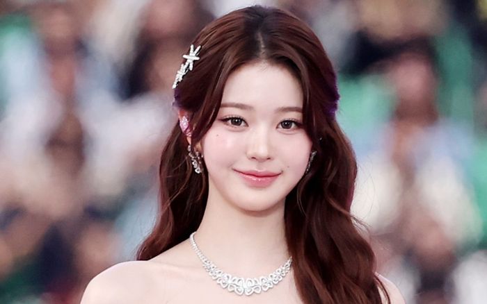 Jang Wonyoung thừa nhận bản hit Golden giống với ca khúc của IVE