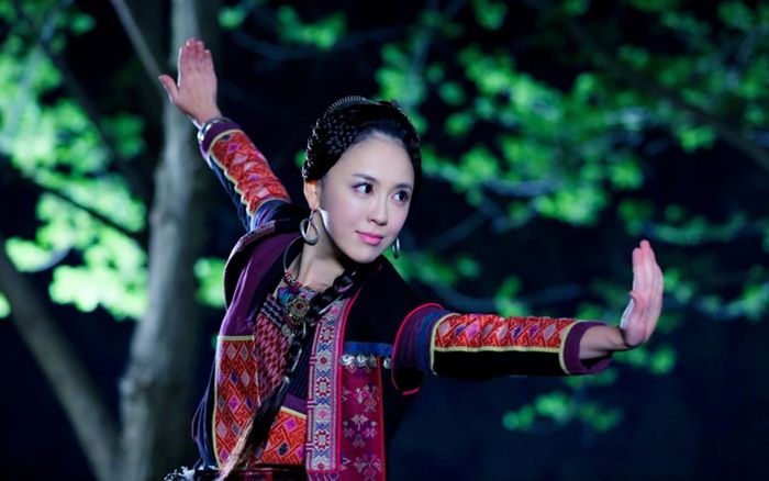 Mỹ nhân sở hữu vẻ đẹp quyến rũ, khí phách bậc nhất Tiếu Ngạo Giang Hồ
