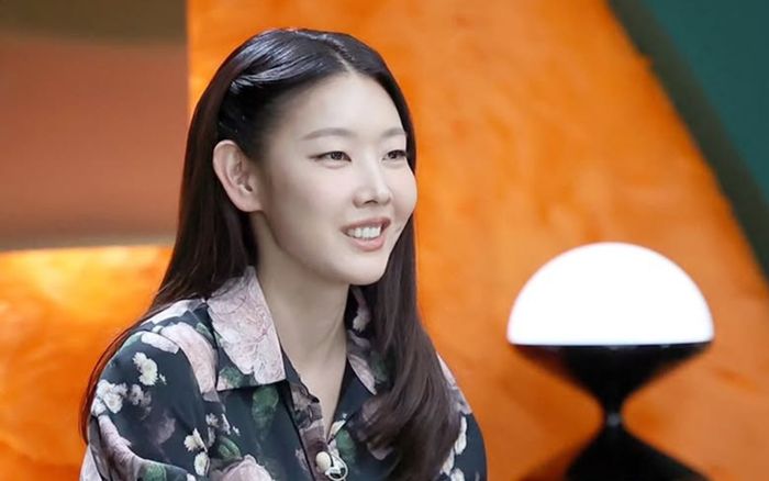 Siêu mẫu Han Hye Jin tái xuất sau 5 tháng 'ở ẩn' để giảm cân