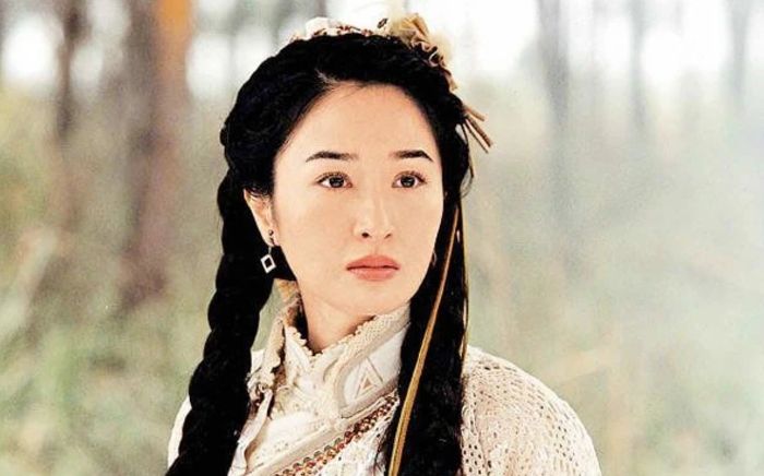 Nữ soái Kim Dung xinh đẹp, tài ba nhưng lại bị tình yêu phụ bạc