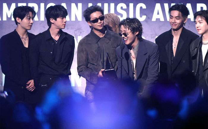 BTS lập kỳ tích chưa từng có tại American Music Awards, trở thành 'bức tường thành' khó vượt của Kpop