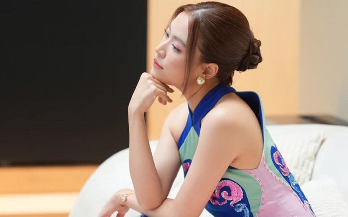 Hoàng Thùy Linh đang hạnh phúc