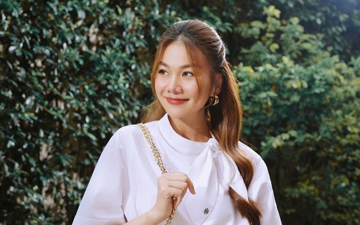 Siêu mẫu Thanh Hằng: 'Diễn thời trang thì phải chỉn chu nhưng với điện ảnh, tôi không ngại xấu'