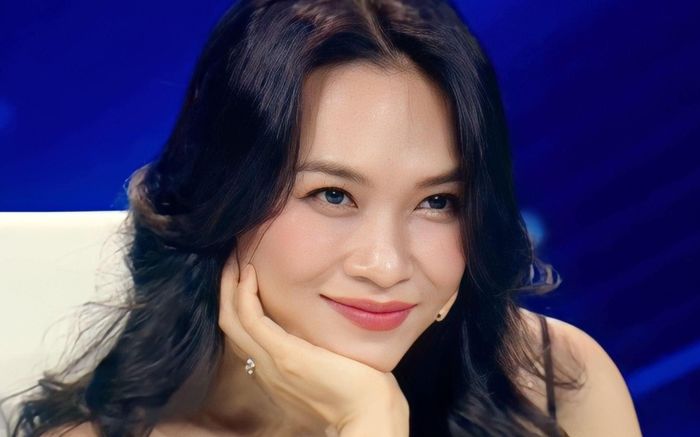 Loạt món ăn nghe lạ miệng ở Đà Nẵng quê Mỹ Tâm: Càng hè càng bán chạy