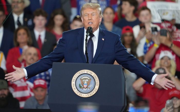 Tổng thống Donald Trump muốn tới xem New York Knicks thi đấu NBA Finals
