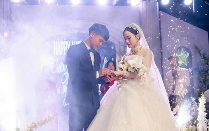 Ngành học mà bà xã Hồ Văn Cường theo đuổi có gì đặc biệt?