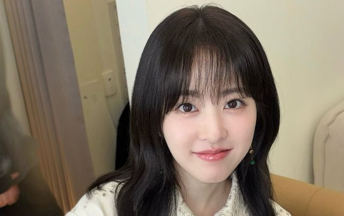 Park Bo Young để mặt mộc, giảm 3kg đóng phim