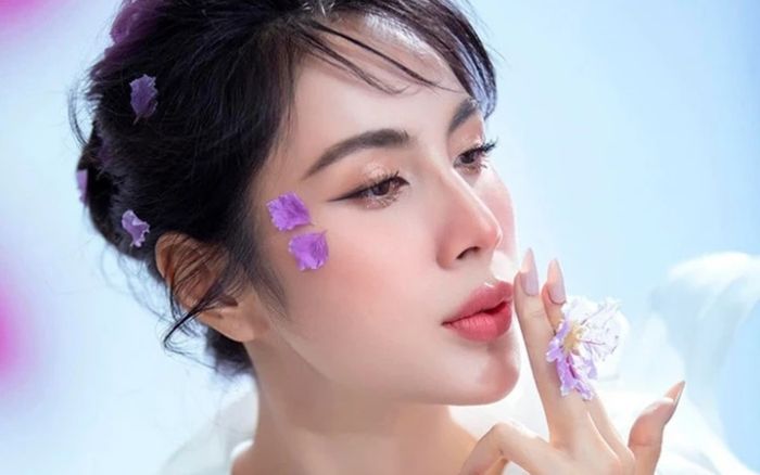 Mùa nước nổi ở quê Thuỷ Tiên: Thiên đường của những món ăn 'chỉ nghe tên đã tò mò'